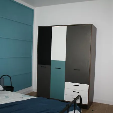 Elysian Apartment Apartament *
